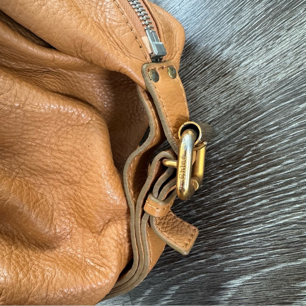 Chloe Paddington Leather Handbag with Lock - Picture 4 of 12